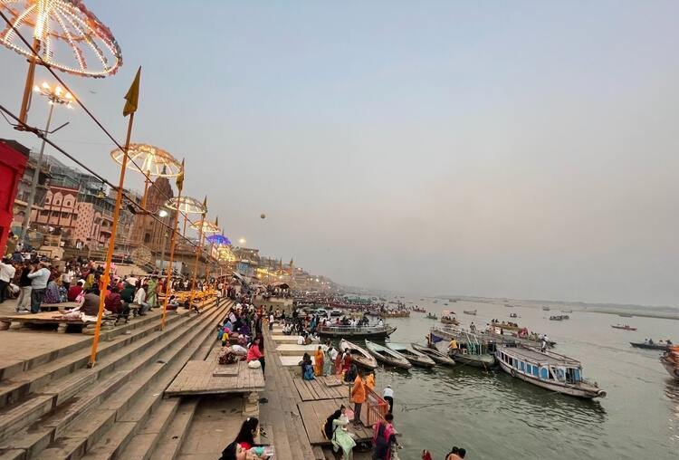Varanasi news: काशी के मंदिर खुद बताएंगे अपनी पहचान, नए साल में नई शुरुआत